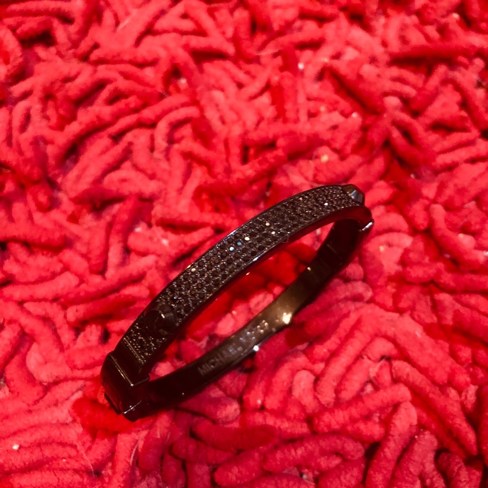 New Michael Kors Brilliance Pave bangle